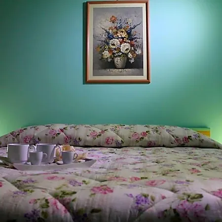Il Sottosopra Nocleg ze śniadaniem 3*